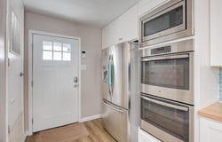 521 Woodhaven Dr, Ingleside, TX 78362