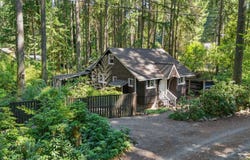 24082 E DECATUR RD, Welches, OR 97067