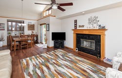 365 56th Court, Pleasant Hill, IA 50327