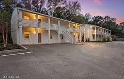 114 Ethel Circle, Ocean Springs, MS 39564