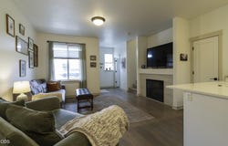 2524 NE Purcell Boulevard, Bend, OR 97701