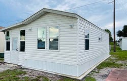2018 Missouri Dr., Sebring, FL 33870