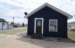 318 W Broadway, Vici, OK 73859