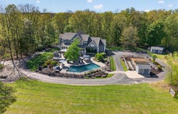 2 White Horse Road, Middletown, NY 10940