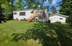 N9071 MILLIE RD, Tomahawk, WI 54487