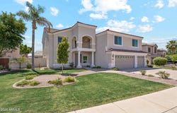 2935 E CATHY Drive, Gilbert, AZ 85296