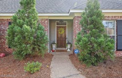 614 Cliffview Drive, Brandon, MS 39047