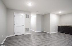 1 VILLAGE GREEN LANE, SICKLERVILLE, NJ 08081