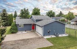 8322 W OREGON ST, Rathdrum, ID 83858
