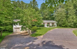 25757 JONES WHARF ROAD, HOLLYWOOD, MD 20636