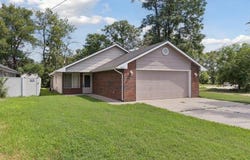 4102 W Douglas Ave, Wichita, KS 67212