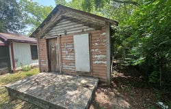 710 Hutchins St, Dothan, AL 36303