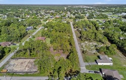 724 David Laird, LEHIGH ACRES, FL 33974