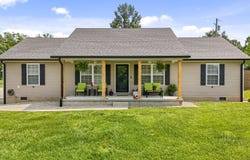176 McFarland Lane, Jeffersonville, KY 40337