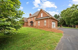 1812 Todd Trace Court, Bowling Green, KY 42103