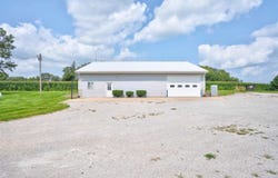 1091 Garfield Ave, WestLiberty, IA 52776