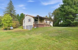 9 Broad St, Broadalbin, NY 12025