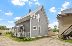 376 Portland Street, St. Johnsbury, VT 05819