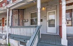 922 MARTIN LUTHER KING BLVD, TRENTON, NJ 08638