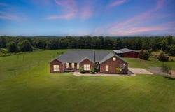 33 Barney Road, Enola, AR 72047