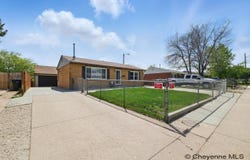 1119 S ARP AVE, Cheyenne, WY 82007
