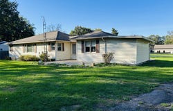 201 W Stevenson Street, Morocco, IN 47963