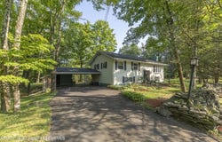 12 Arnold Drive, Woodstock, NY 12498