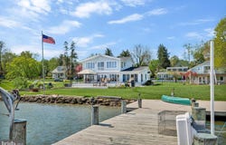 201 EDGEWATER DR, EDGEWATER, MD 21037