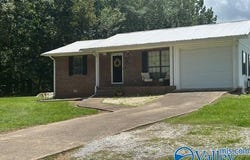 7015 Main Street, Gadsden, AL 35903