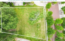 2324 Dogwood Grove Circle, Signal Mountain, TN 37377