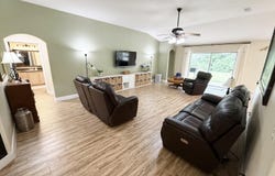 1 SLEEPING BEAUTY Place, PALM COAST, FL 32164