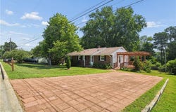 1011 Duggins Street, Kernersville, NC 27284