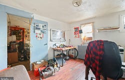 120 ROBBINS AVENUE, TRENTON, NJ 08638