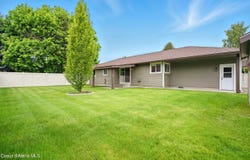 536 E Cloverleaf Dr, Hayden, ID 83835