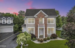 1 Westlake Court, Morganville, NJ 07751