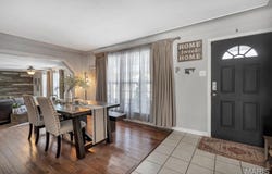 84 Pinewood Dr, Winfield, MO 63389