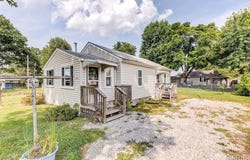 725 N Prairie Street, Bethalto, IL 62010