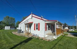 1917 E. Main Street, Greenup, KY 41144