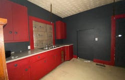 707 Mulberry St, Cisne, IL 62837
