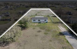 9020 Sallys Way, Alvarado, TX 76009