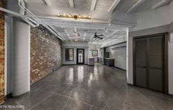 135 E Harper Ave, Maryville, TN 37804