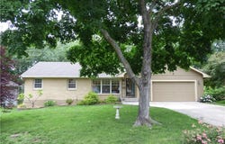 506 NE Magnolia Street, Lee's Summit, MO 64063