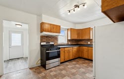 815 MADISON Street, LITTLE CHUTE, WI 54140