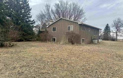 47838 270th St, Sioux Falls, SD 57108