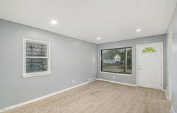 1925 Hillcrest Street, Lansing, MI 48910