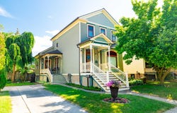 355 Oak Street, Wyandotte, MI 48192