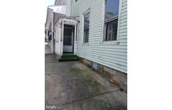 706 E COMMERCE STREET, SHAMOKIN, PA 17872