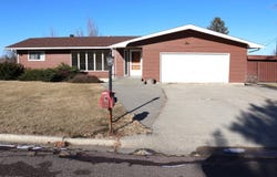 1014 9th Street, Winner, SD 57580