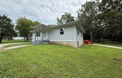 3461 S 90th Road, Flemington, MO 65650