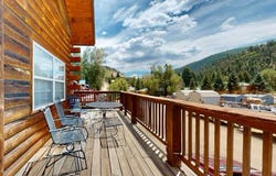 1005 High Street E, Red River, NM 87558